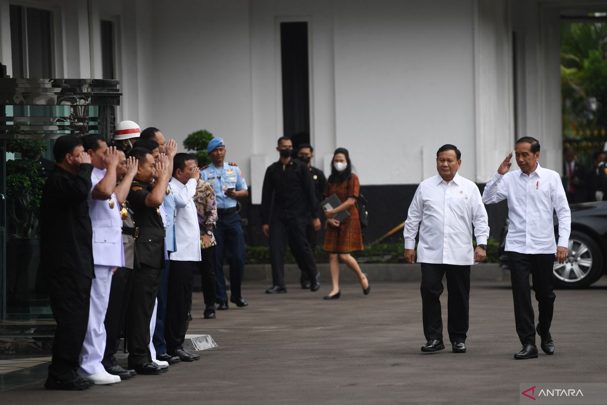 Hoaks! Jokowi pecat Prabowo dari jabatan menteri pertahanan