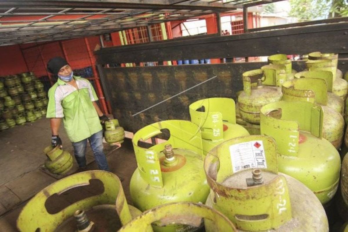 Pangkalan gas di  Tangerang belum terima sosialisasi pembelian pakai KTP