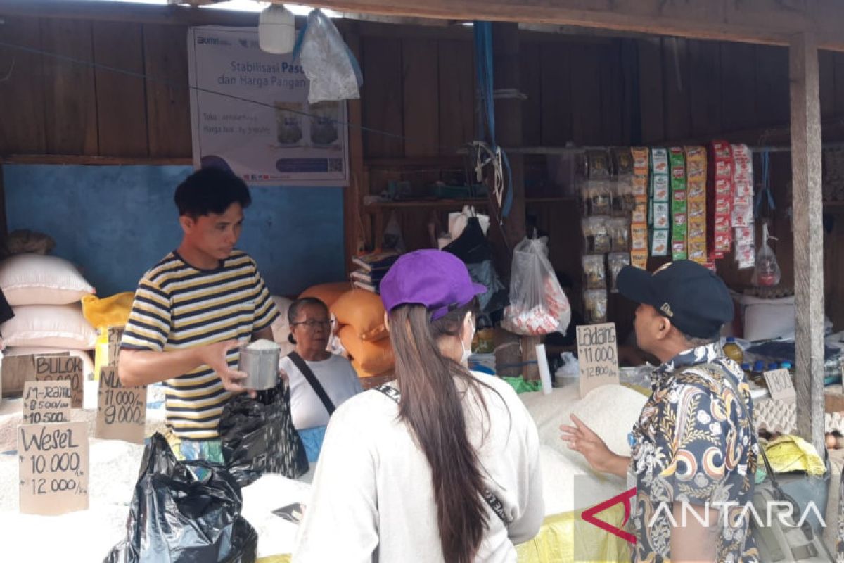 Bulog salurkan beras program SPHP ke pasar tradisional di Sulut