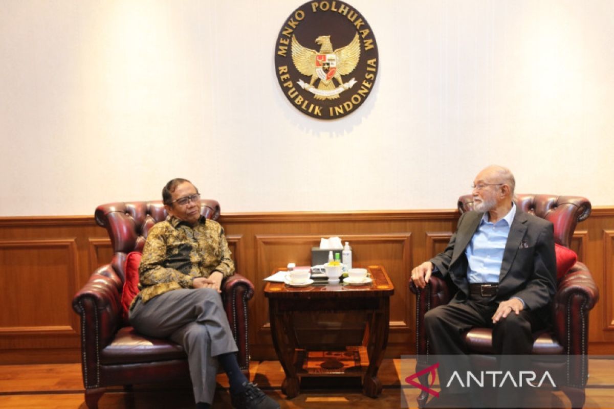 Wali Nanggroe temui Menko Polhukam Mahfud MD bahas kasus HAM berat konflik Aceh