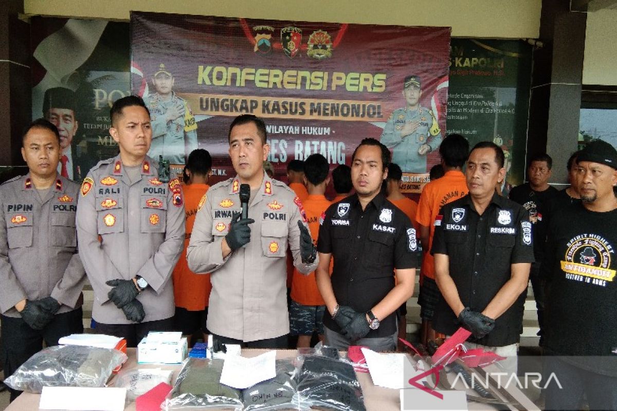 Polres Batang tangkap 14 remaja terlibat tawuran