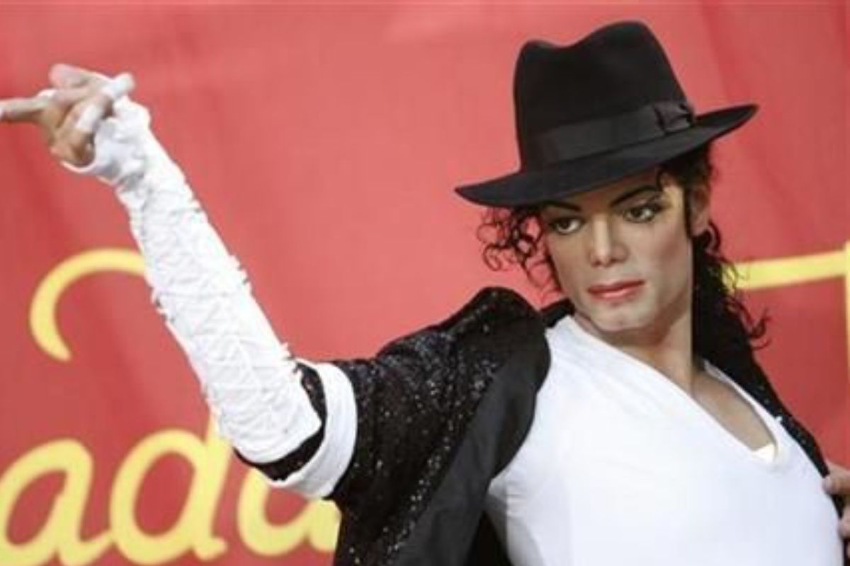Sutradara Antoine Fuqua akan garap film biopik Michael Jackson
