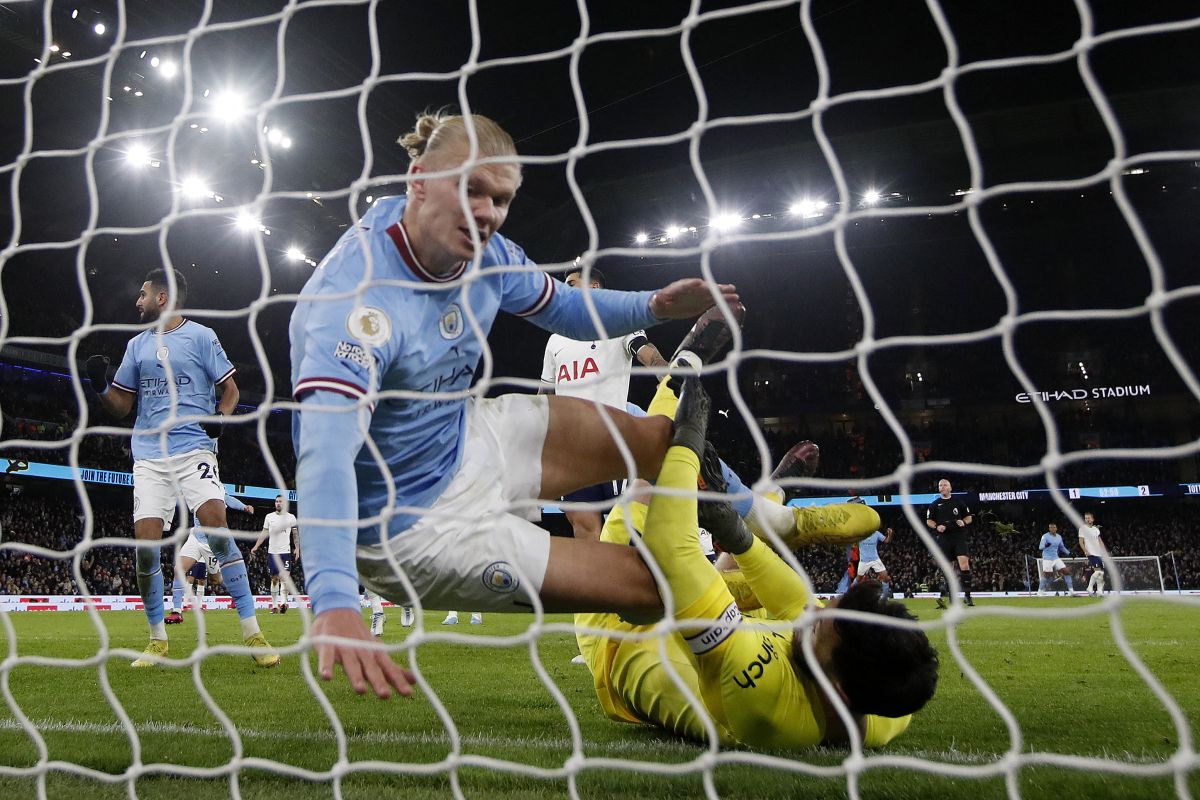 Manchester City balik kalahkan Tottenham 4-2