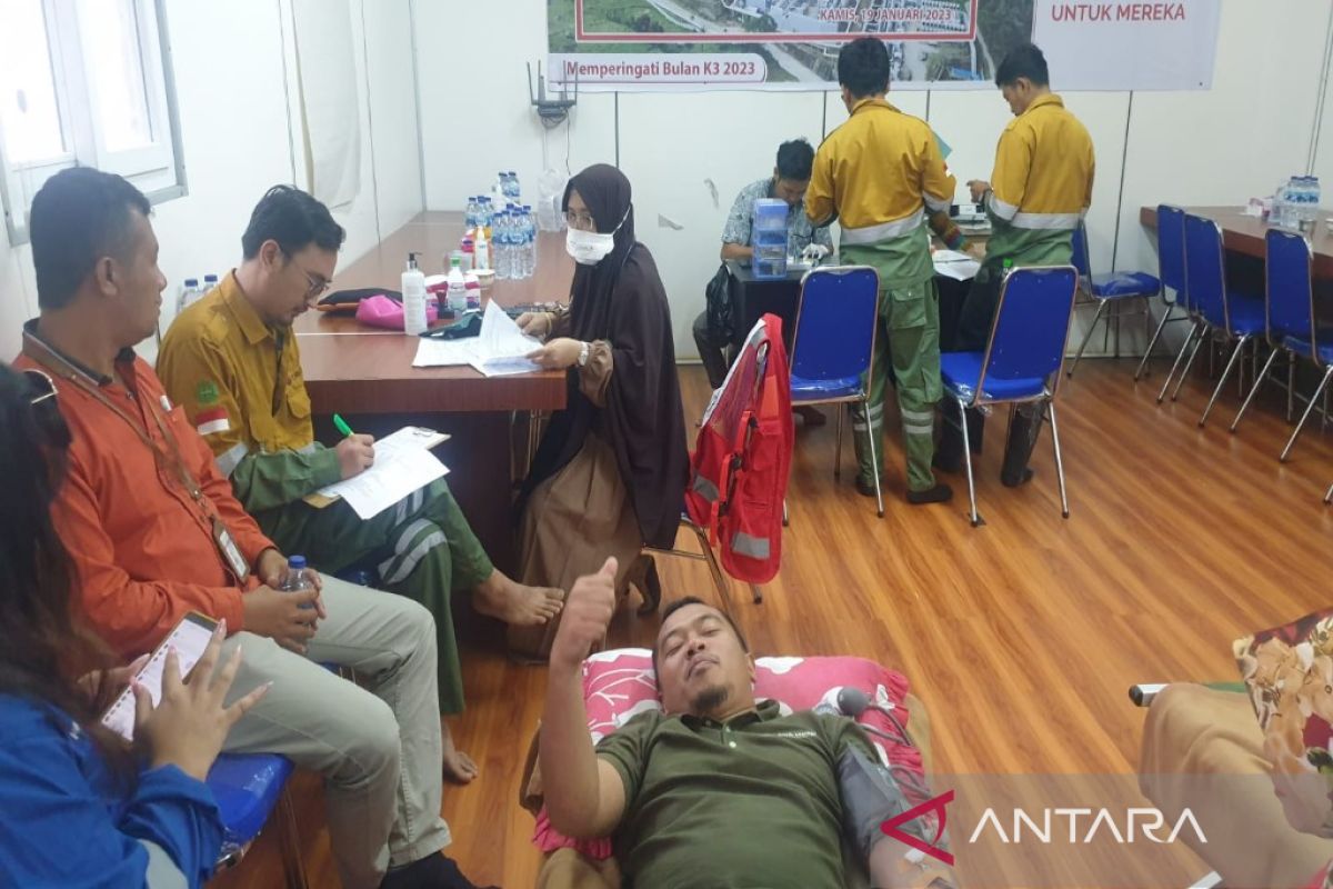 Sukseskan bulan K3 nasional, karyawan SMGP gelar donor darah