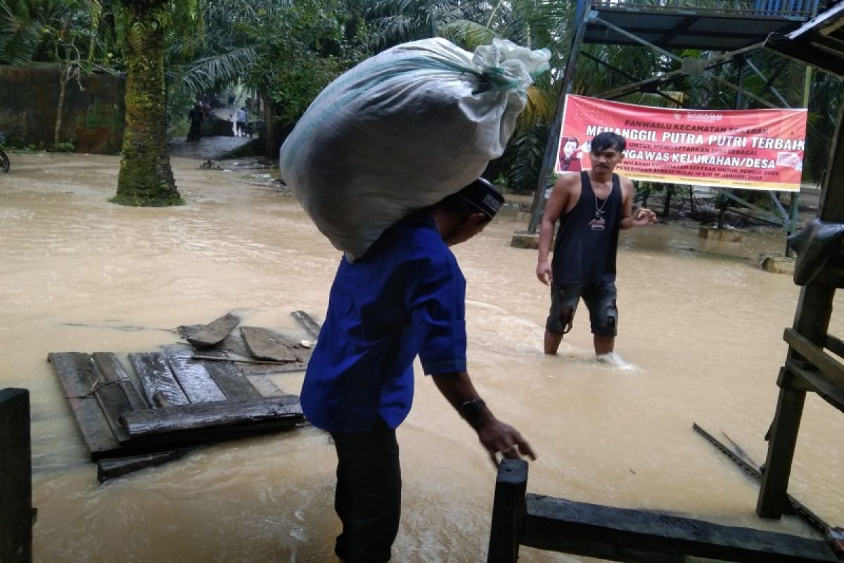 Lima desa di Kecamatan Bandar Pusaka terendam banjir luapan sungai