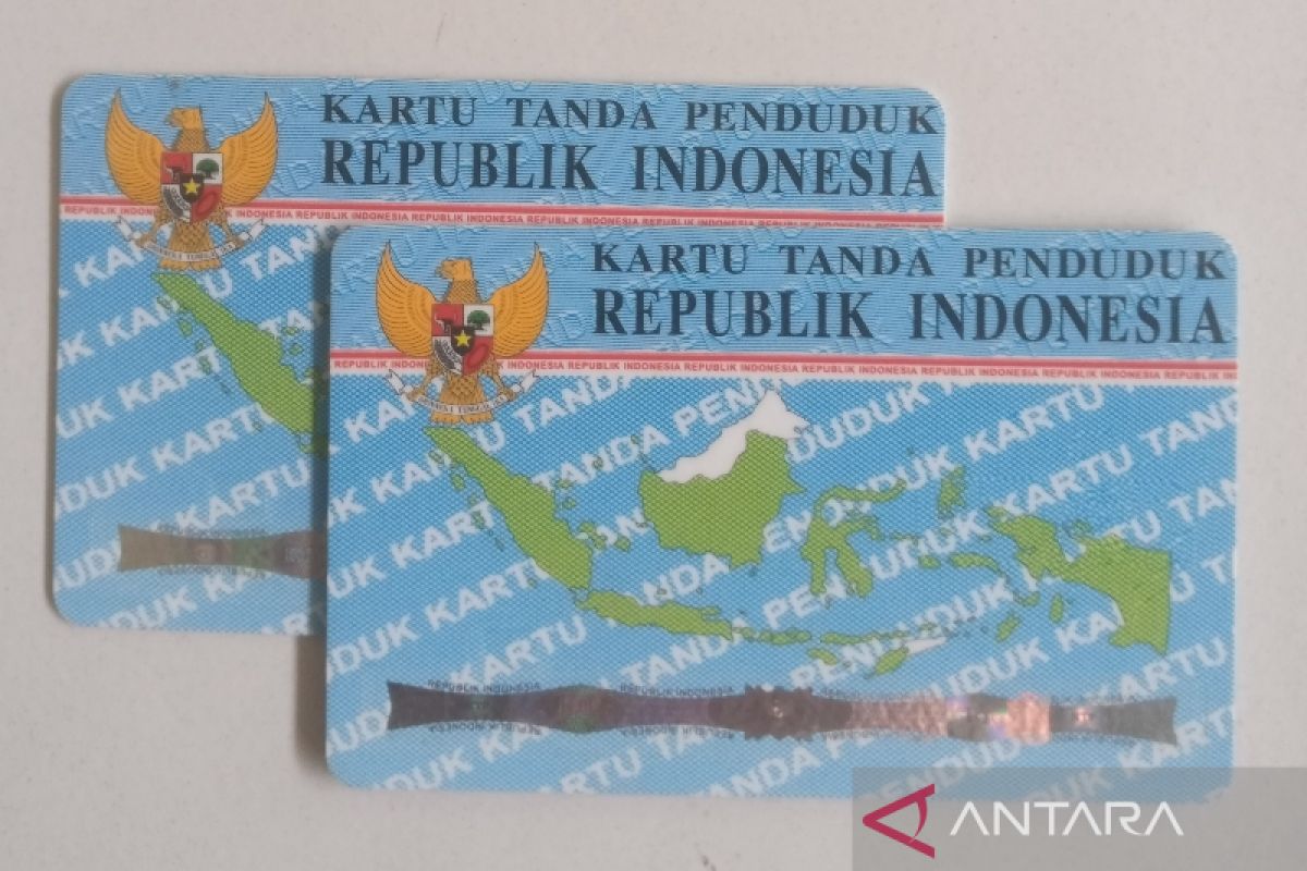 Blangko KTP elektronik sudah kembali tersedia di Makassar