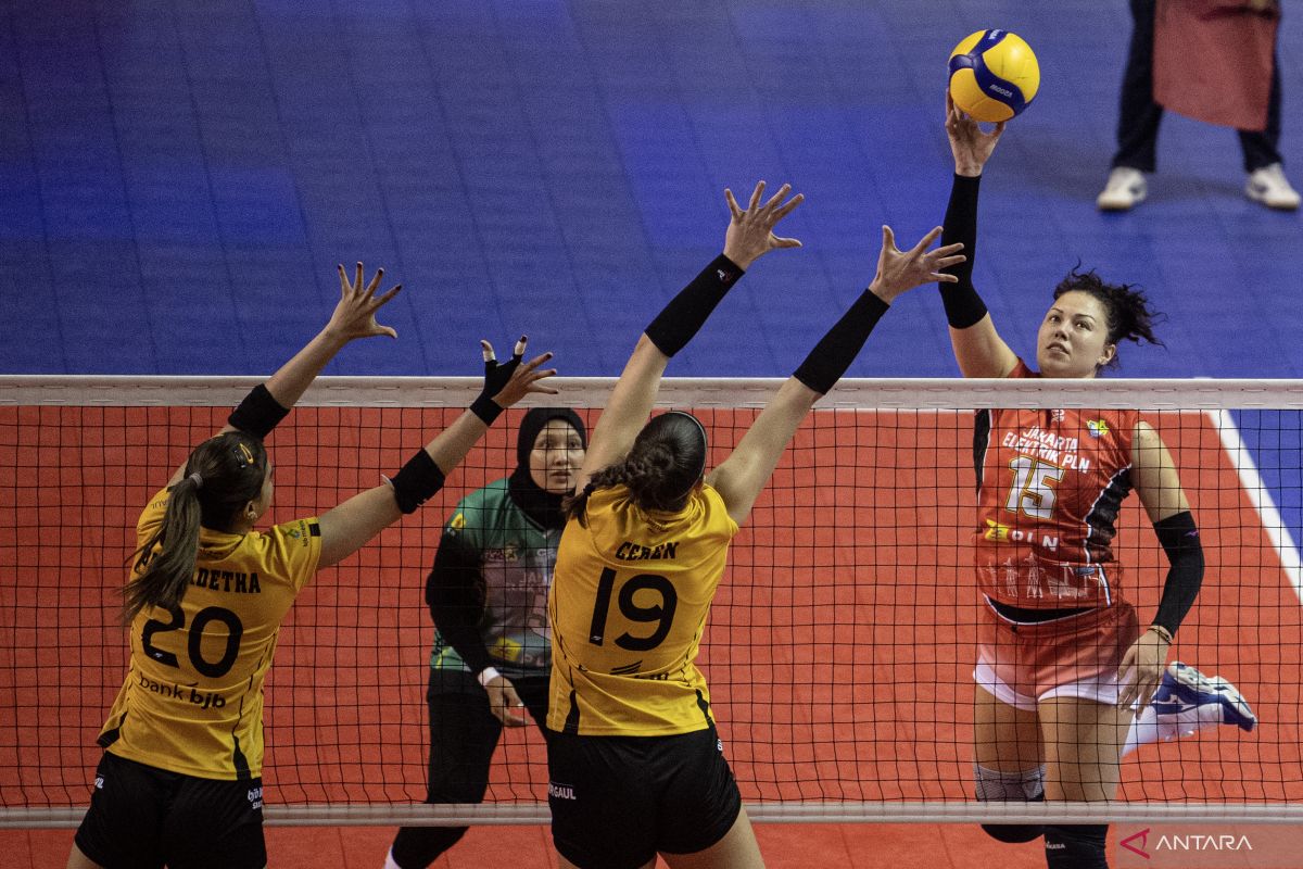 Putri Jakarta Elektrik PLN menyerah dari juara bertahan Bandung BJB
