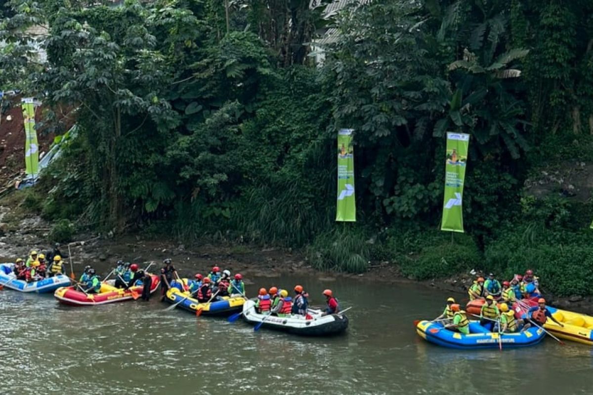 PHR bersama KLHK gelar aksi susur sungai dan bersih Sungai Ciliwung