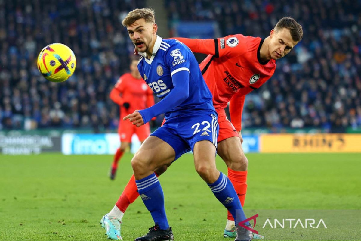 Chelsea datangkan gelandang Leicester Kiernan