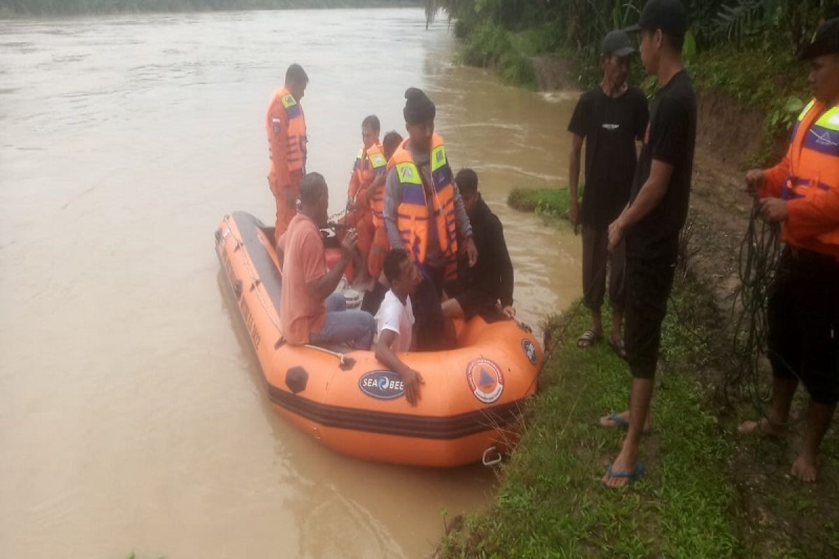 Seorang kakek di Aceh Tamiang hilang terseret arus banjir