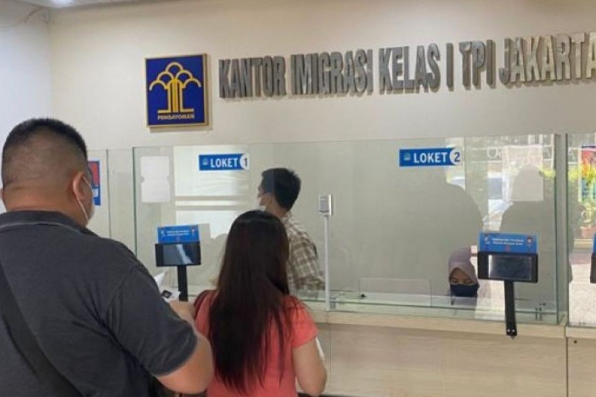 Pemohon paspor di akhir pekan di Imigrasi Jakarta Utara penuhi kuota