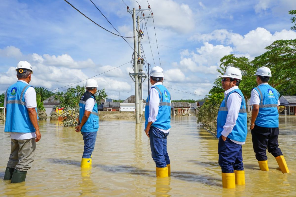 Hindari bahaya, PLN Aceh padamkan listrik di tiga lokasi terdampak banjir