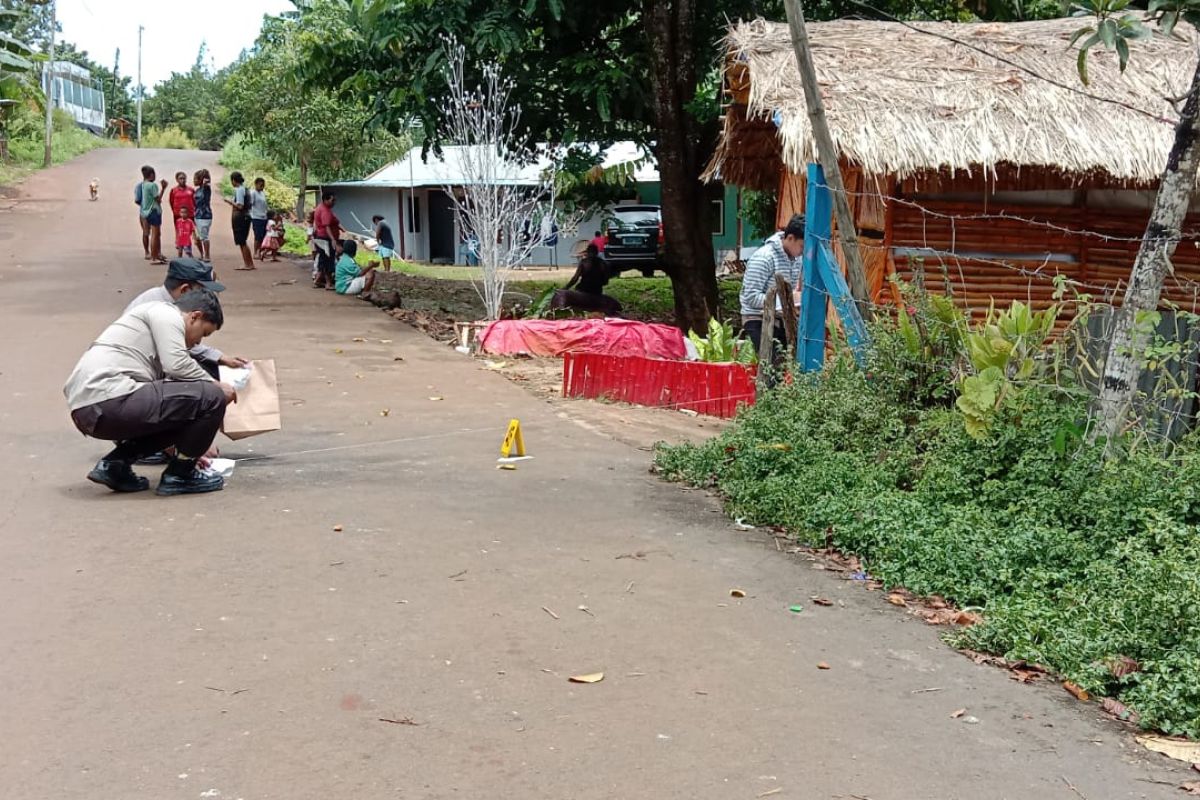 Polisi menyelidiki bukti sisa ledakan di dekat rumah jurnalis Papua