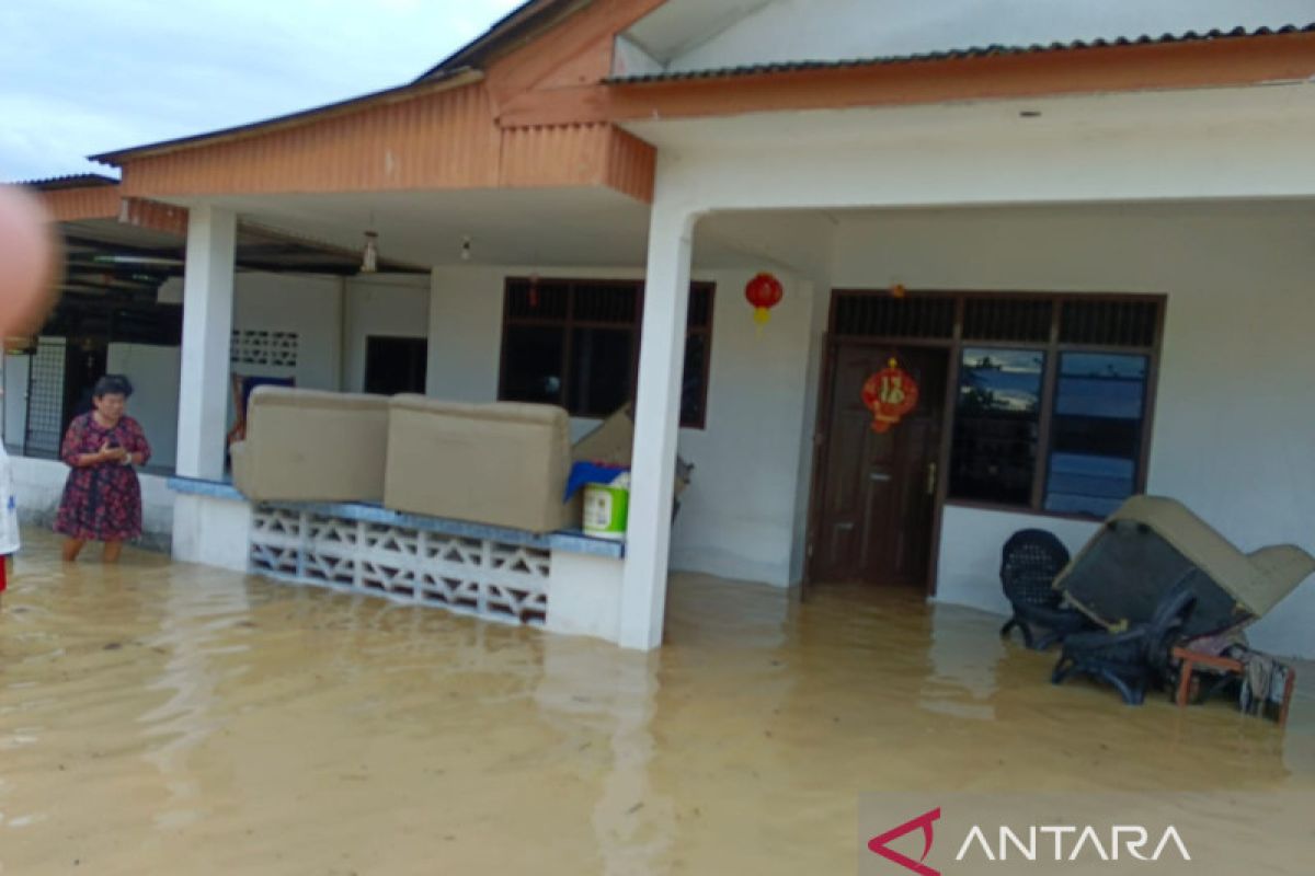 Dua wilayah terdampak banjir rob di Bangka