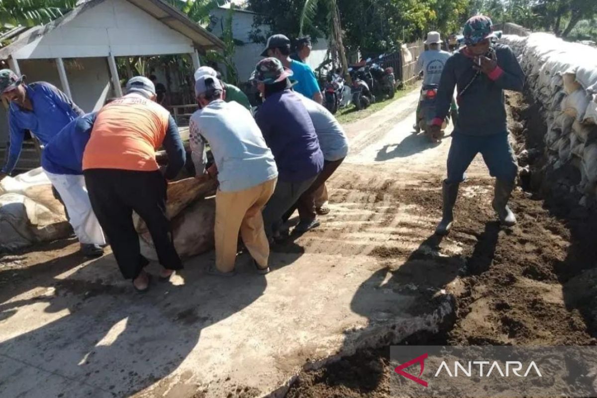 Pemkab Bekasi optimalkan pekerjaan fisik pada aliran air cegah banjir