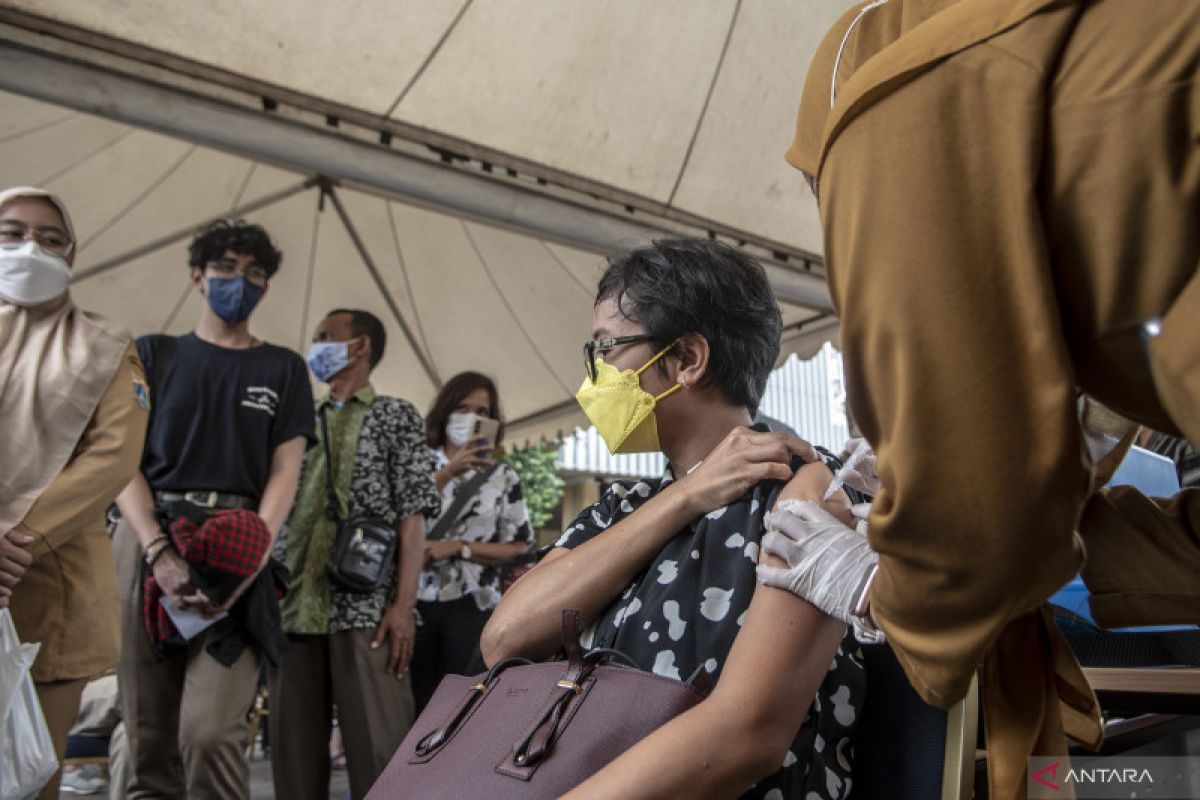 Jakarta Timur siapkan 6.400 dosis vaksin Pfizer untuk "booster" kedua