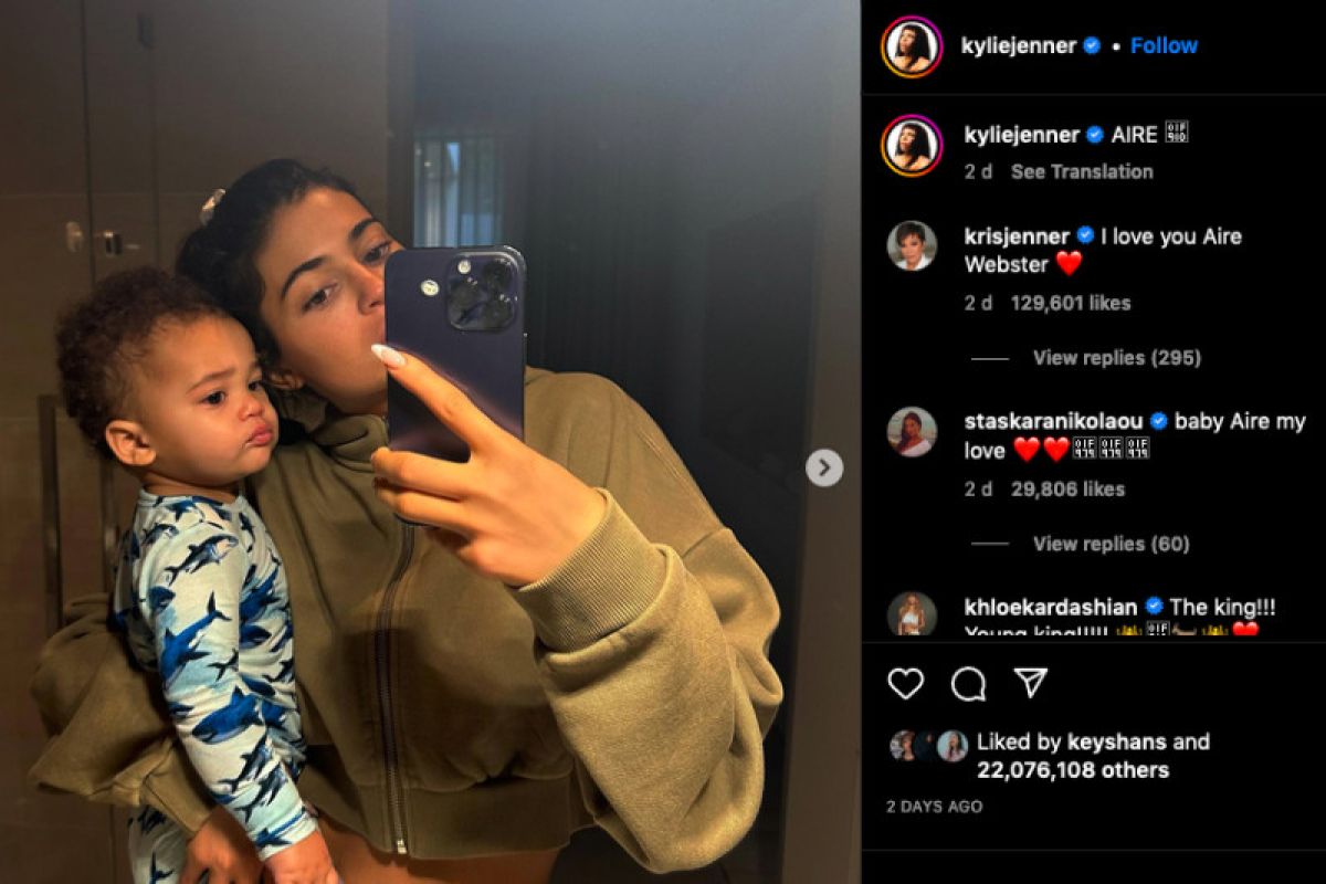 Warganet komentari nama anak Travis-Kylie Jenner, Aire