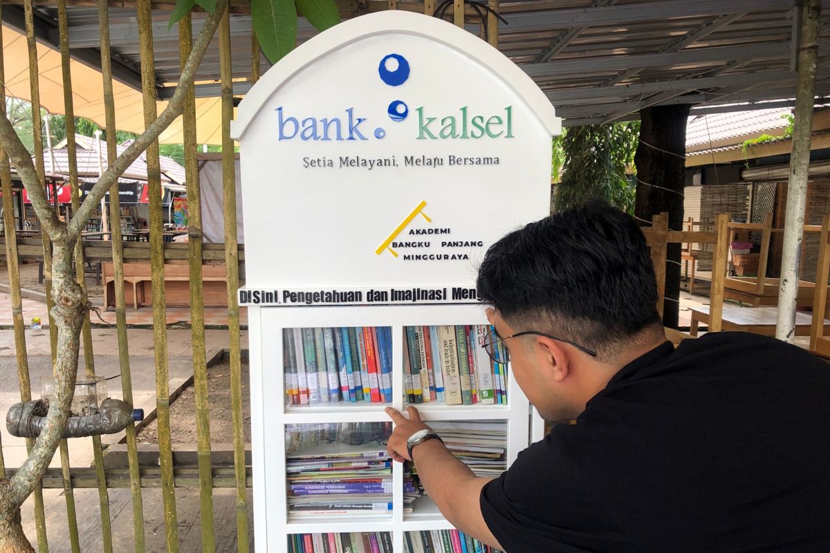 Bank Kalsel Bantu Akademi Bangku Panjang, dukung peningkatan minat baca warga