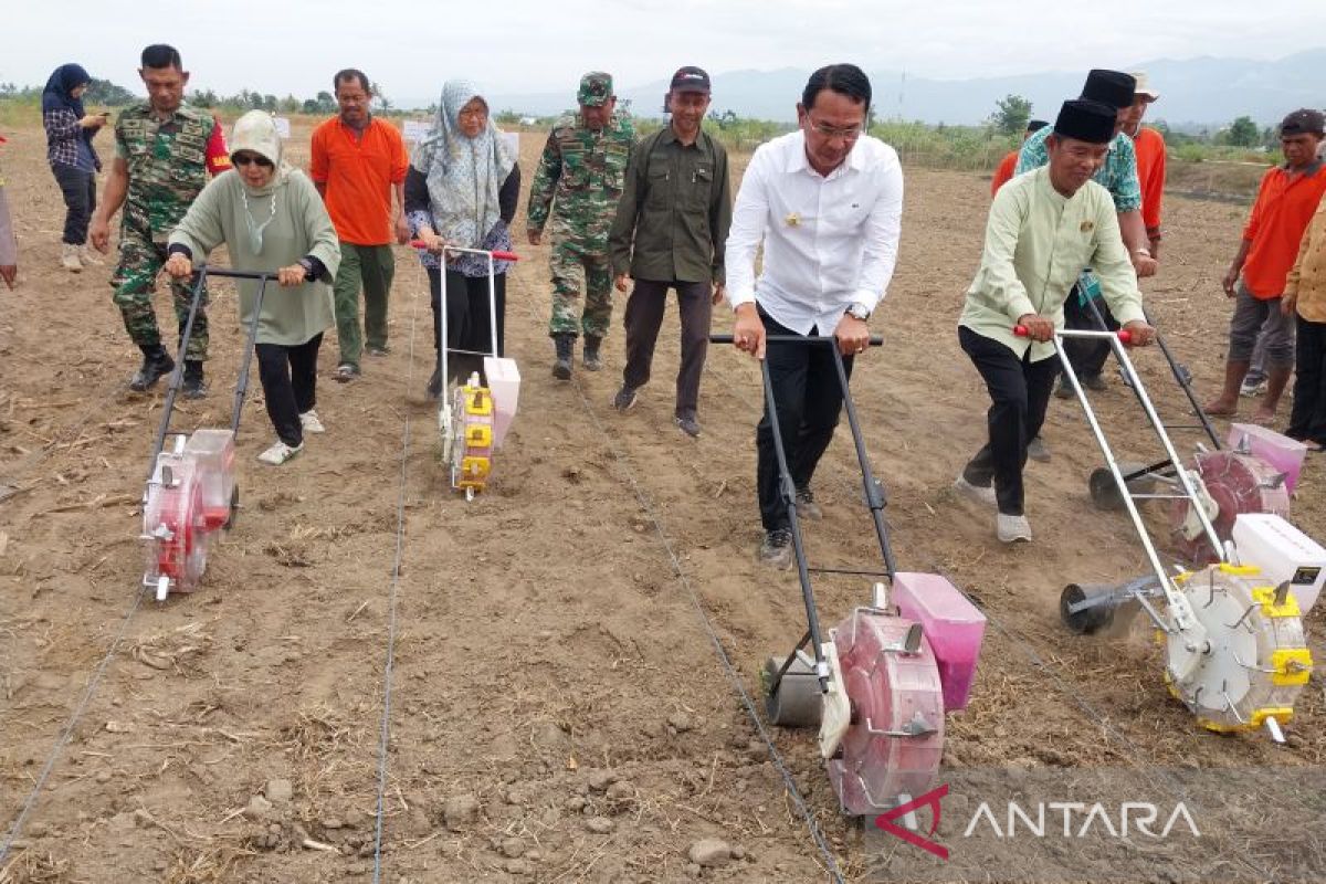 Pemkab Sigi harap Pemprov Sulteng bantu bangun jalan kantong produksi