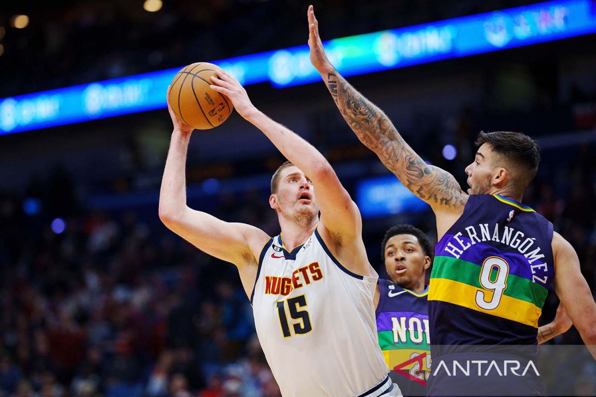 Jokic cetak triple-double ke-16, Nuggets sikat Pelicans 122-113