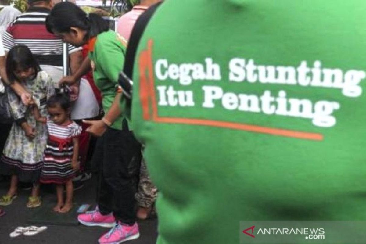 Pastikan PMT dikonsumsi ibu dan bayi untuk cegah stunting