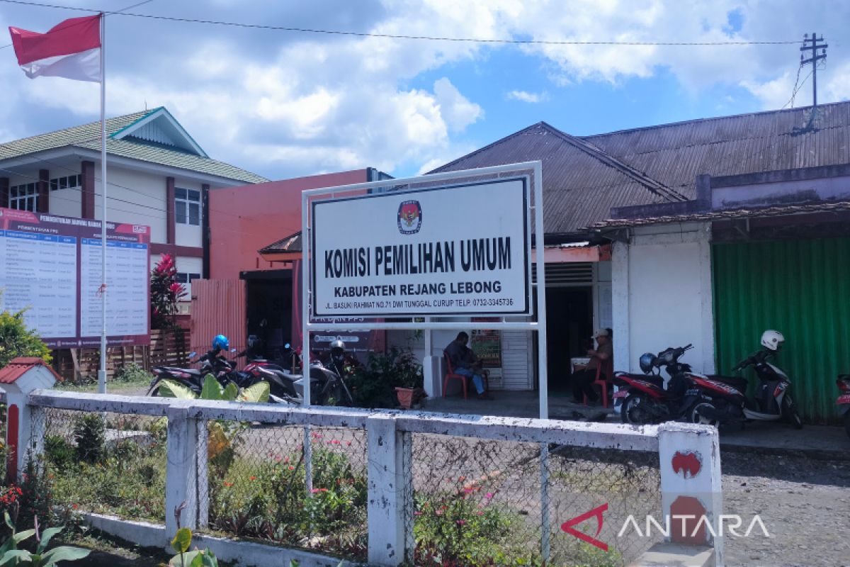 KPU Rejang Lebong verifikasi perbaikan empat bakal calon anggota DPD