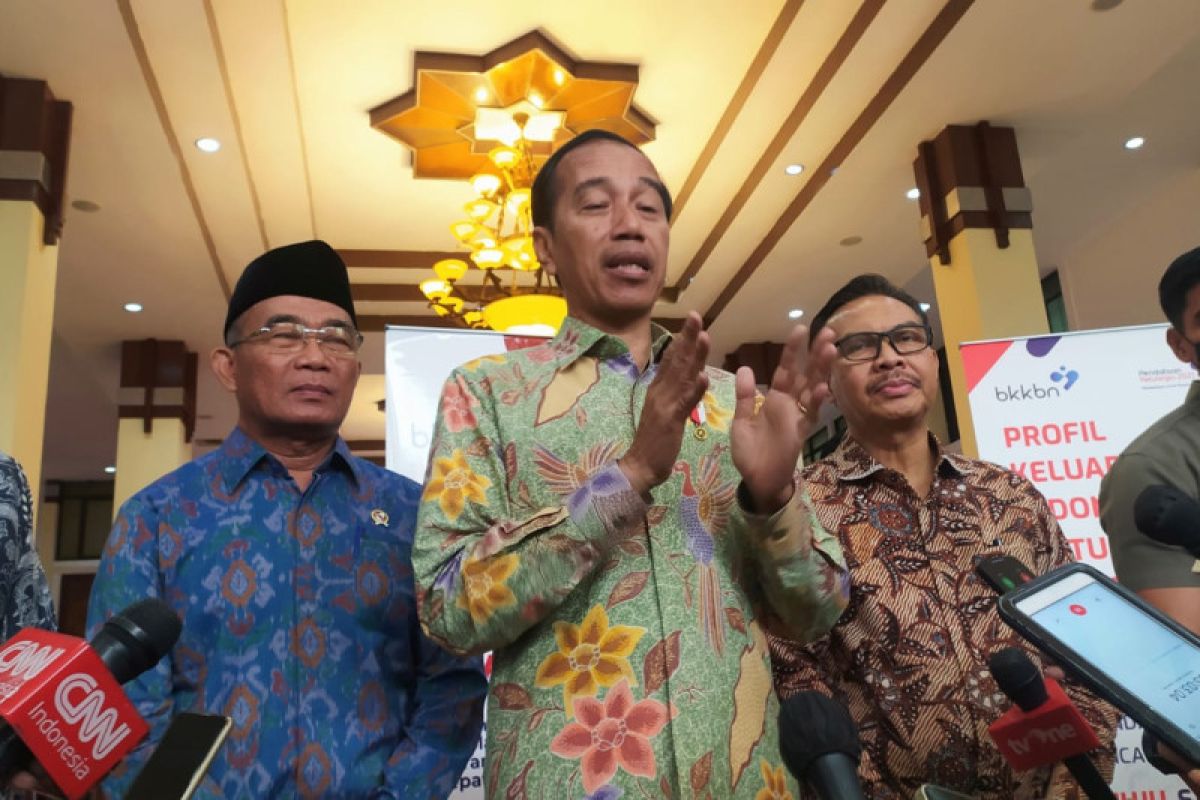 Presiden Jokowi tegaskan tidak ada resesi seks di Indonesia