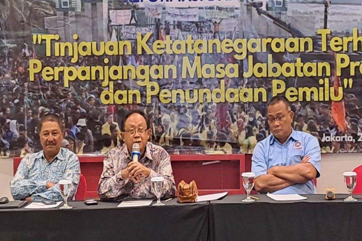 Upaya perpanjangan jabatan Presiden dan penundaan Pemilu harus dilawan