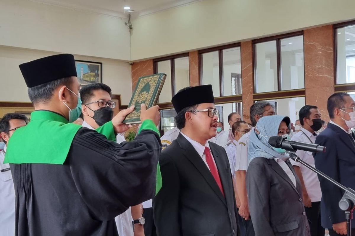 Ikhsan resmi jabat Sekda Kota Surabaya