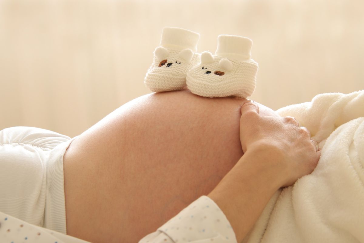 Dokter sarankan ibu hamil tak pantang makan