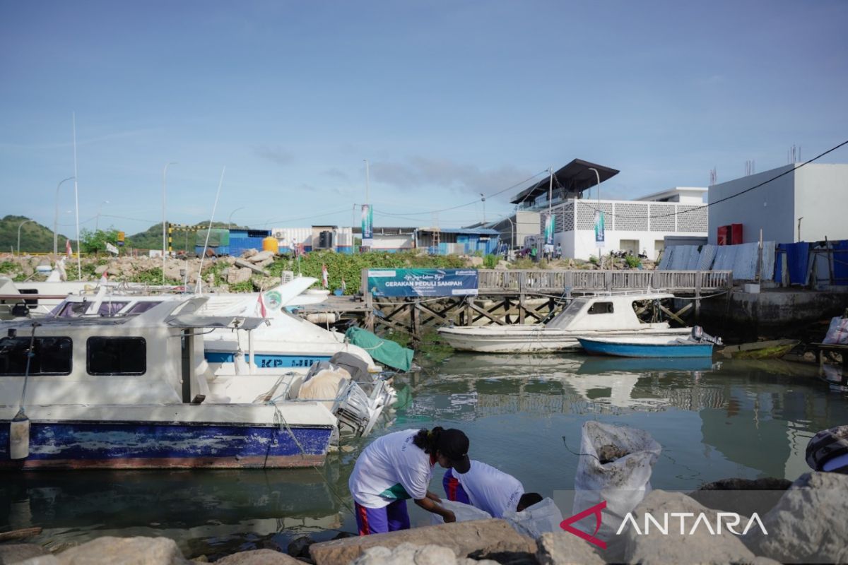 InJourney-HIN gelar gerakan peduli sampah di Labuan Bajo