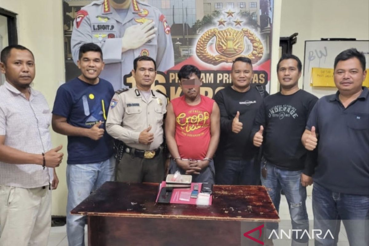 Polisi Inhu ringkus pengedar 4,33 gram sabu