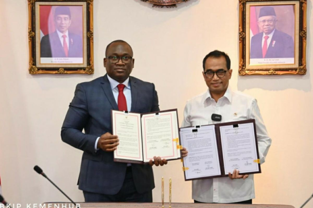 Indonesia, Guinea explore cooperation in aviation