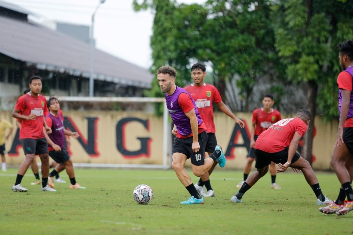 Liga 1: Jelang derbi Suramadu, porsi latihan Persebaya intensitas tinggi