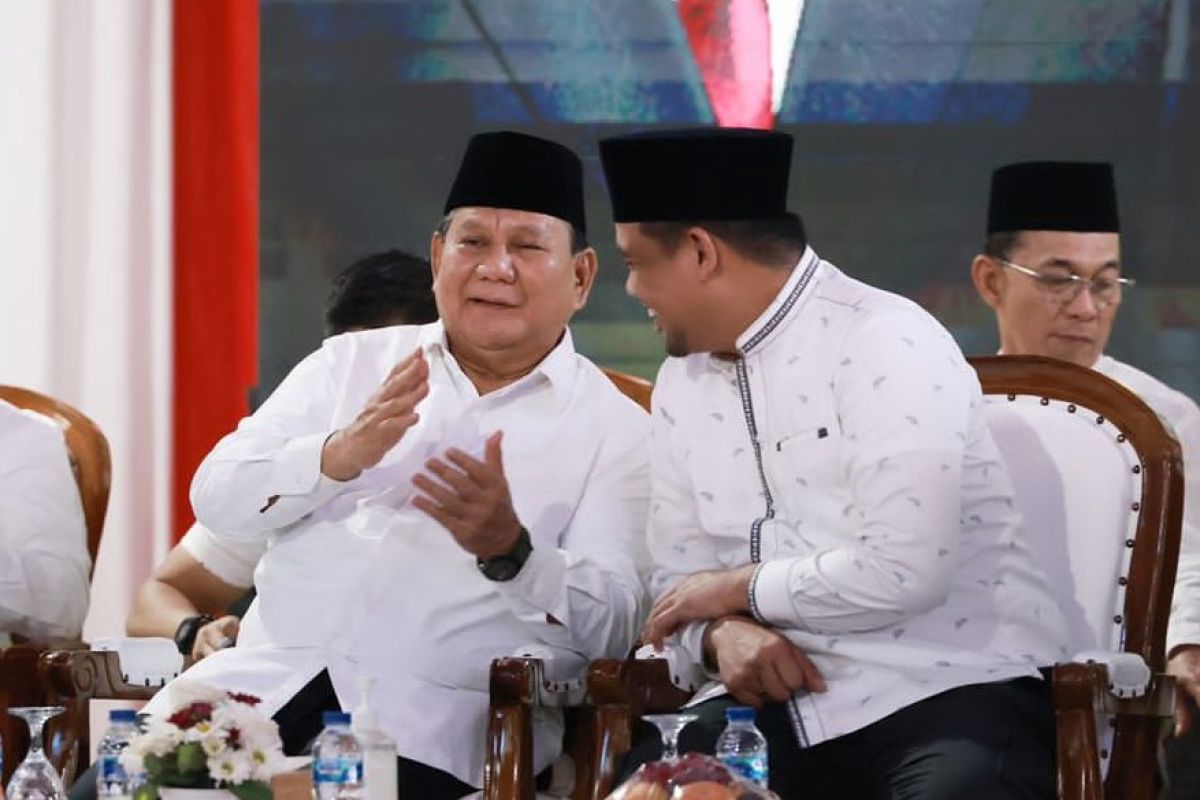 Prabowo ingatkan pentingnya kerukunan saat zikir bareng Bobby Nasution