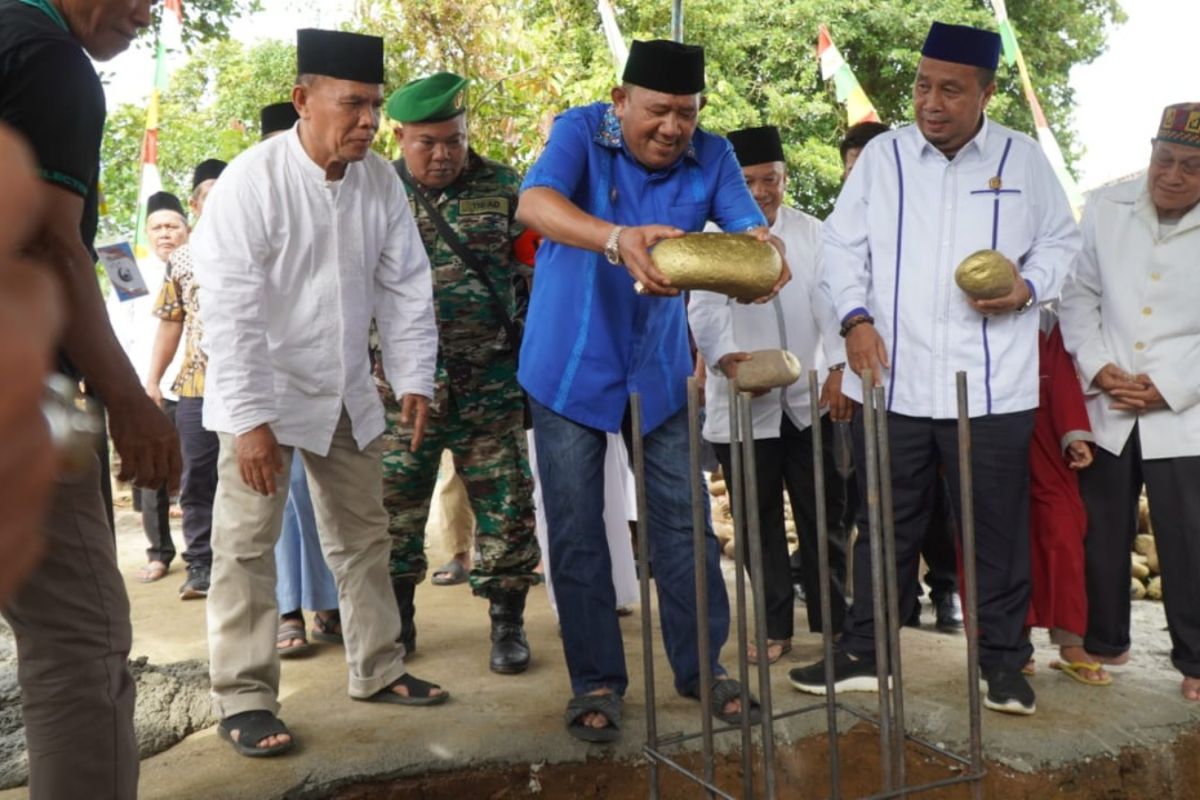 Syah Afandin letakkan batu pertama pembangunan Masjid Raya Naman Jahe