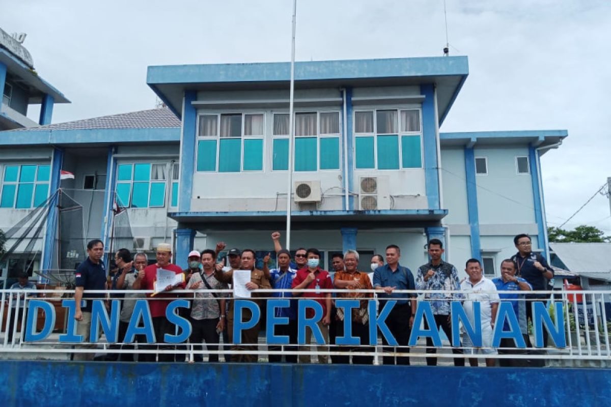 Pengusaha kapal compreng Belitung sepakati zona penangkapan