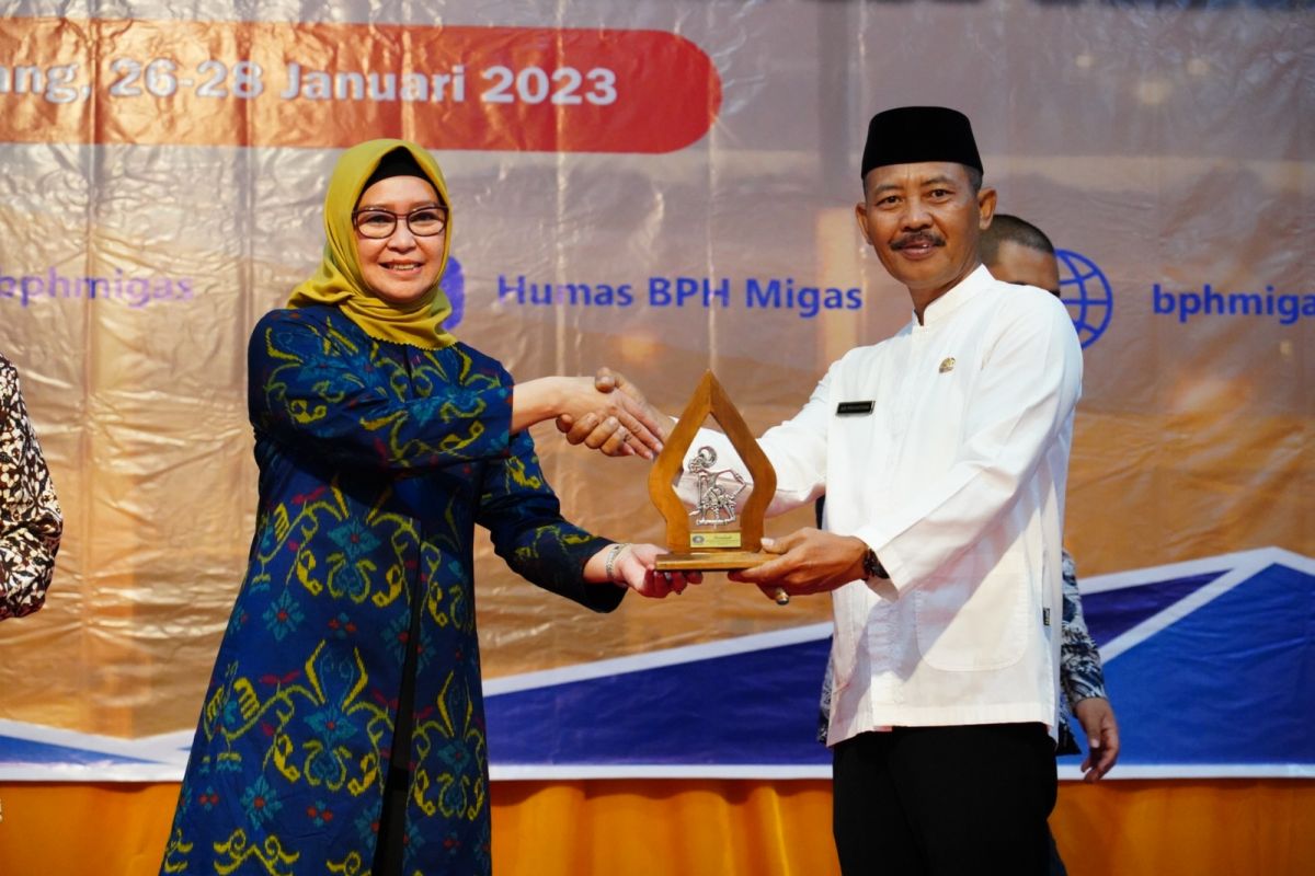 BPH Migas dan Pemprov Kepulauan Riau Diskusikan Pengendalian Penyaluran BBM Solar Melalui Instrumen Surat Rekomendasi dan Surat Identitas Transportasi Tertentu