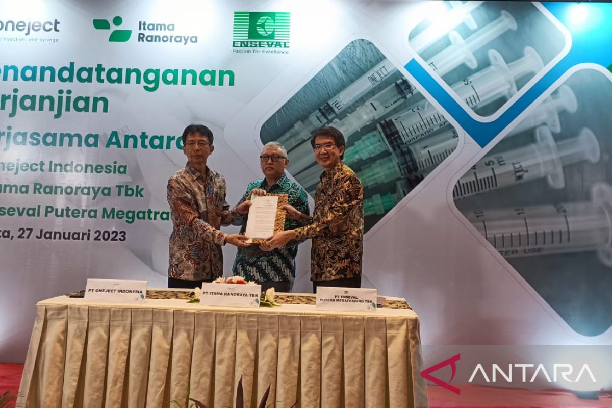 Oneject dan Itama Ranoraya gandeng Enseval di bidang distribusi