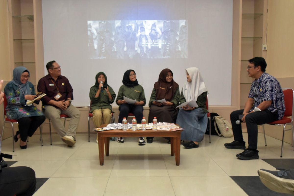 DP3A-PPKB Surabaya libatkan forum anak cegah pernikahan usia dini