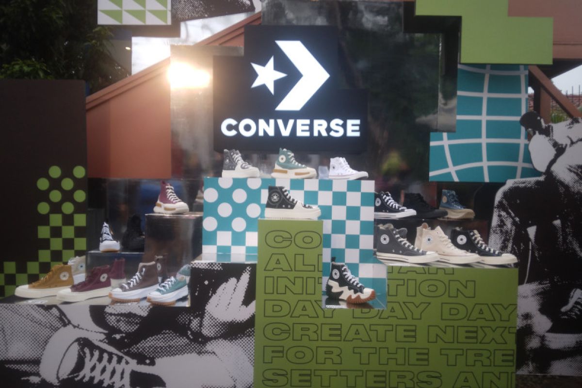 Converse hadirkan koleksi futuristik dengan teknologi inovatif