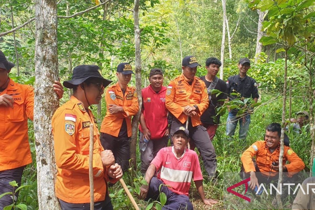 Basarnas hentikan pencarian kakek hilang di Kerinci