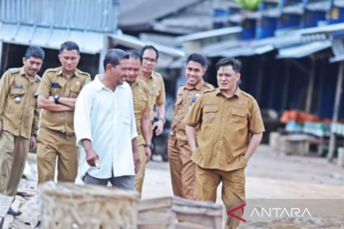 BPBD Kabupaten Bangka Barat pantau lima lokasi rawan banjir