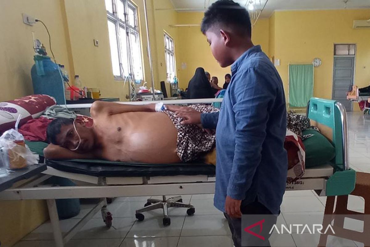 Bocah Pidie Jaya tempuh ratusan kilometer demi nyawa sang ayah