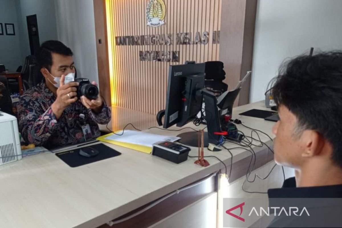 Imigrasi Kalsel terbitkan 500 paspor pada Layanan Paspor Simpatik