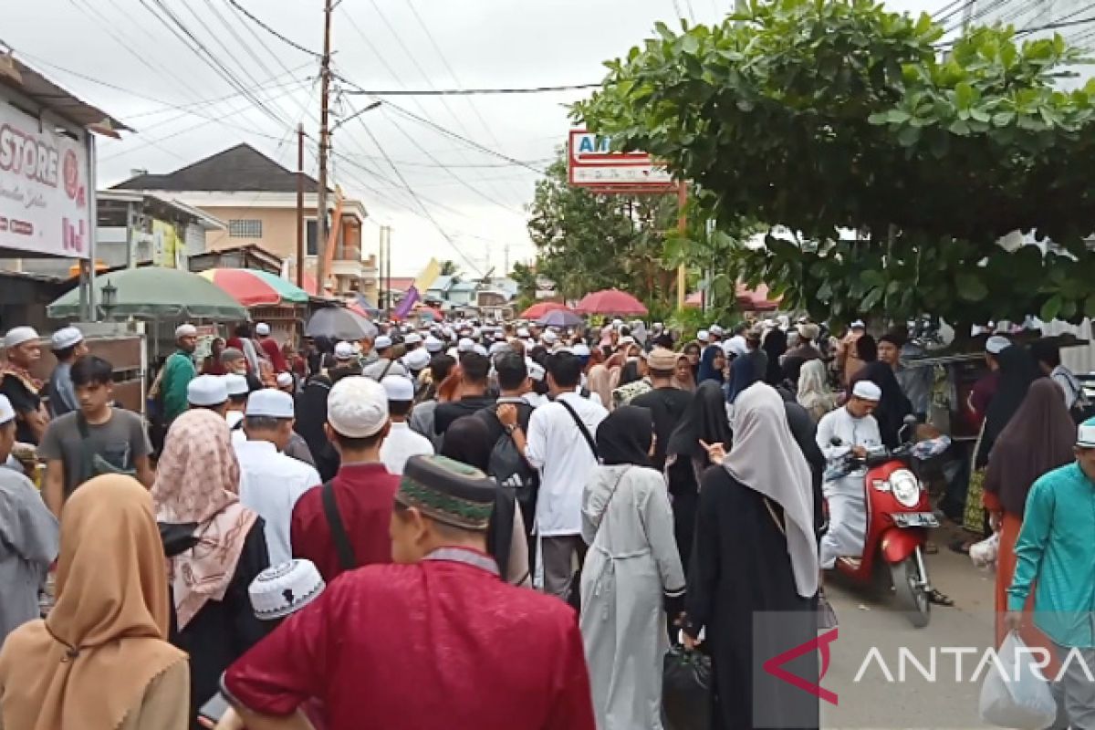 Jamaah merasa terobati rindu bisa hadir di acara haul Guru Sekumpul