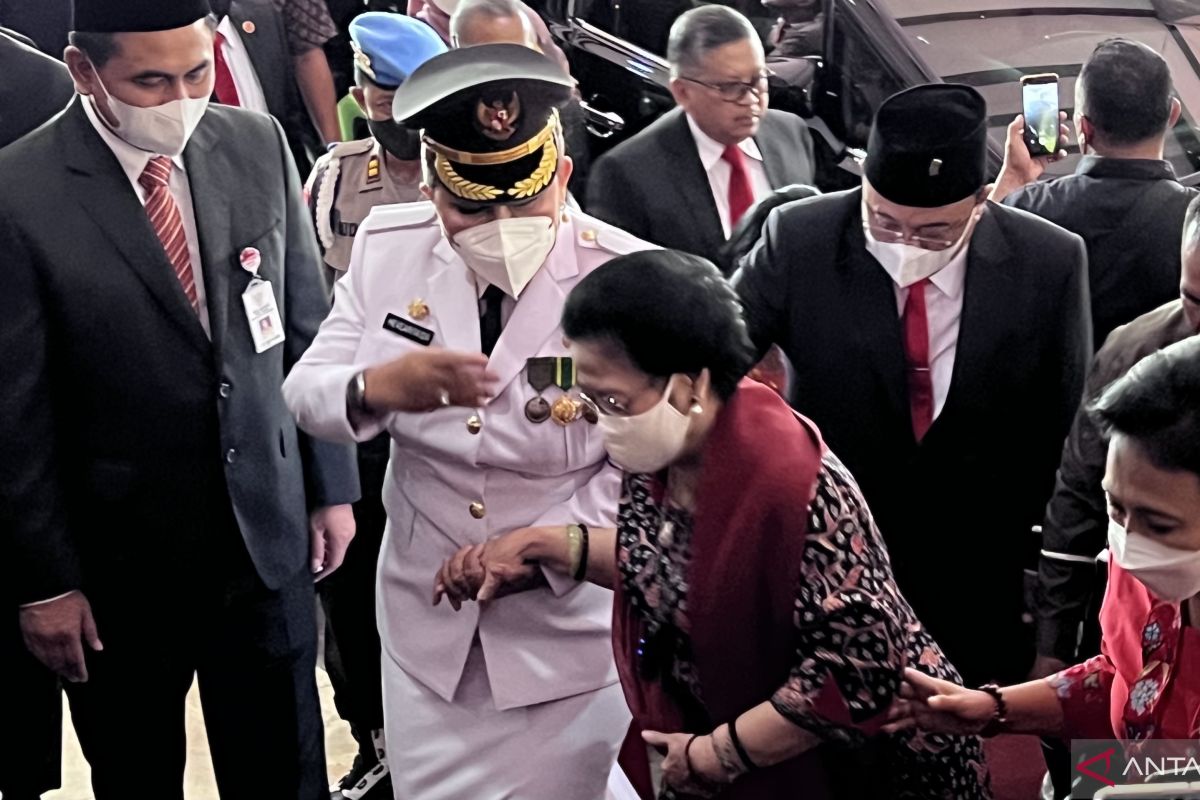 Megawati hadiri pelantikan Wali Kota Semarang