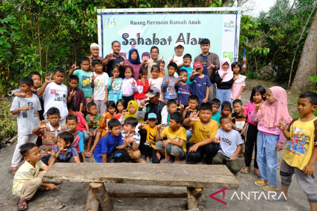 PLN Gandeng BFS Bangun Rumah Bermain Ramah Anak