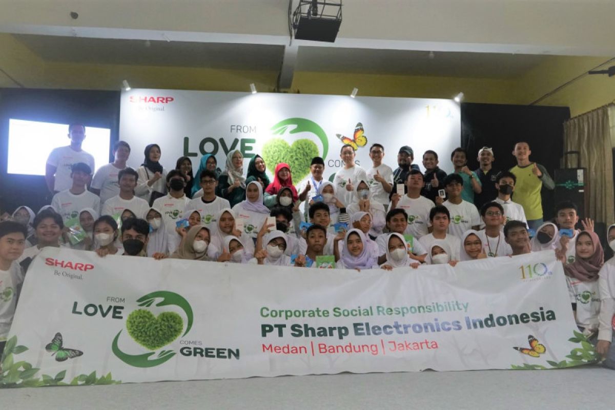 Sharp Indonesia ajak siswa SMA gaungkan pelestarian lingkungan