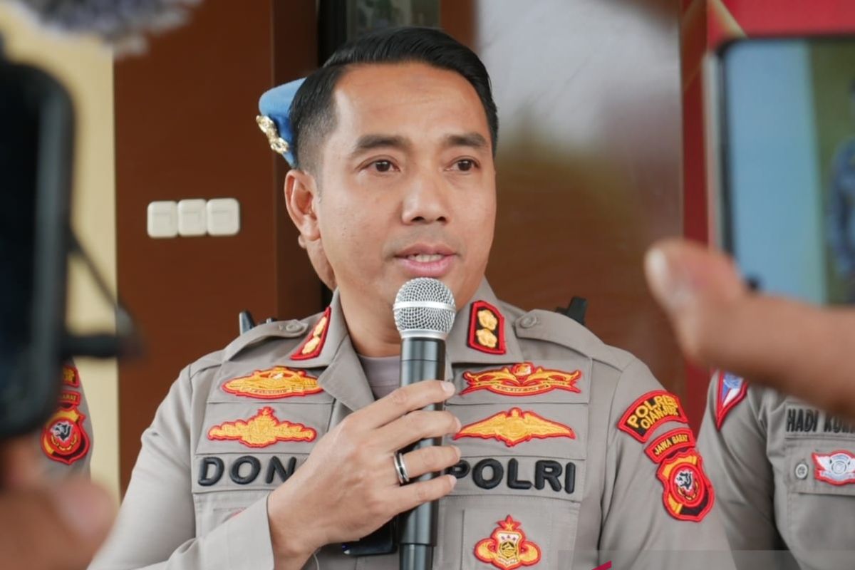 Tabrak lari, Sopir sedan mewah resmi ditahan Polres Cianjur